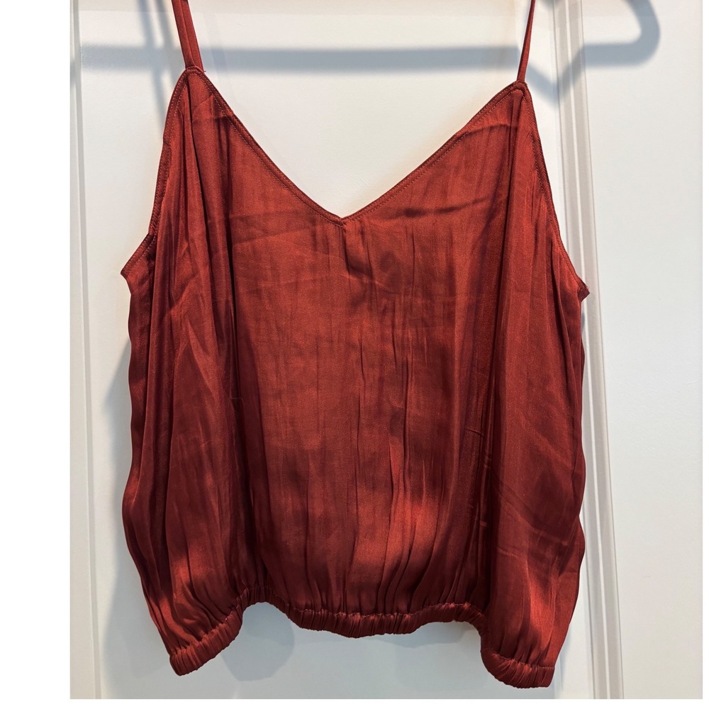 Reset by Jane Camisole size Small‎ Rust Orange Satin V-Neck Bubble Hem